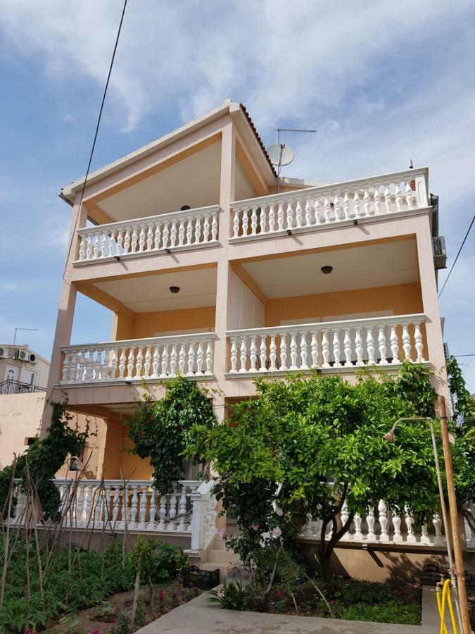 Apartmani Mira 沃迪切 外观 照片